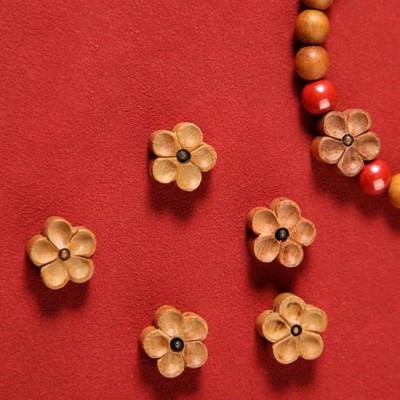 Cinnabar Peach Blossom Bracelet