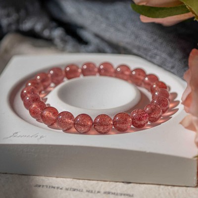 The Natural Strawberry Quartz Bracelet [Peach Blossom Stone]